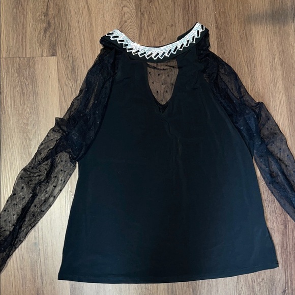 Multicolored Keyhole Collar Blouse - Picture 1 of 3